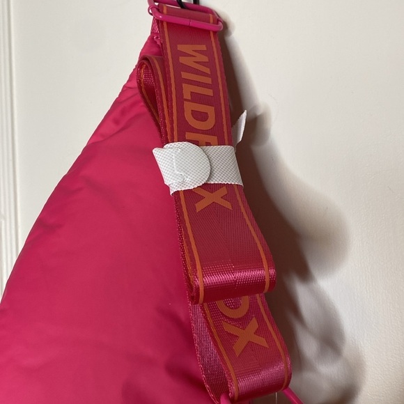 Wildfox Pink Fuchsia Sling Sac Backpack Sporty Casual Design NWT